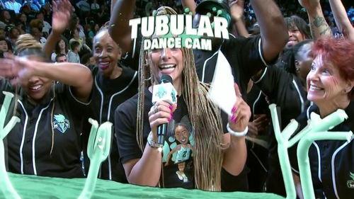 WNBA常规赛：纽约自由人vs西雅图风暴,常规赛激战正酣！”